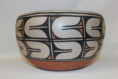 Native American : Native Amerian Santo Domingo Pottery Bowl, by Alvina Garcia #79 Sold