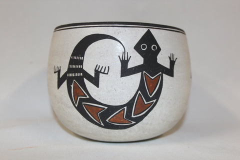 Native American Art : Very Good Condition, Native American Acoma Pottery Jar, by Emma Lewis #184 Sold