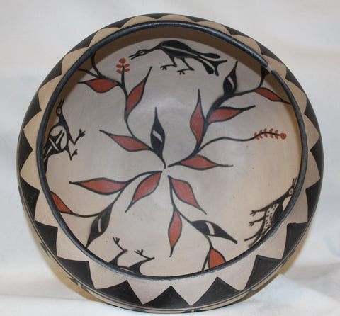 Native American Santo Domingo Pottery Bowl by Hilda Coriz #322