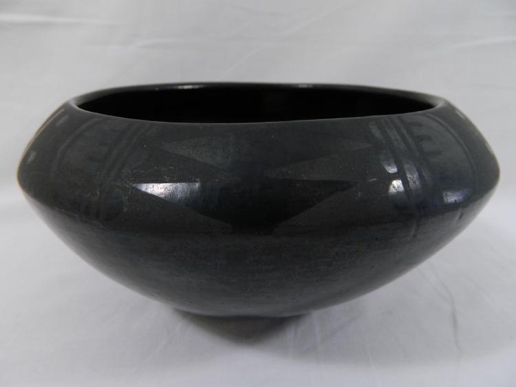 Black Clay Pottery: Comfort. Food. – JP General